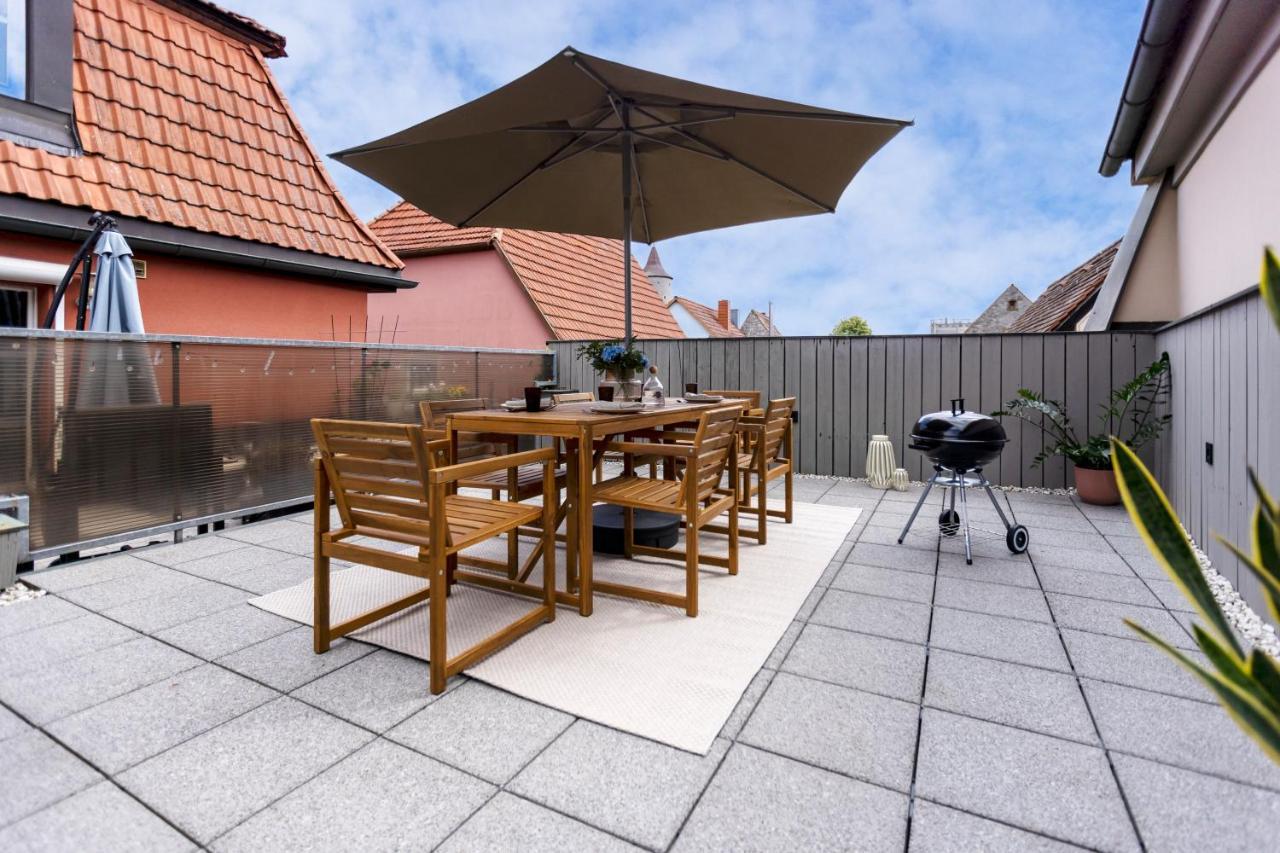 Fewos Am Main Mit Dachterrasse Zur Gemeinschaftlichen Nutzung Aller Apartments & Fahrradgarage - By Homekeepers Ochsenfurt Kültér fotó